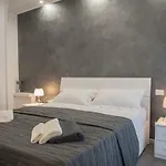 Parini Flat * Lecce