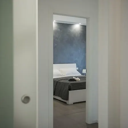 Parini Flat Apartmán *